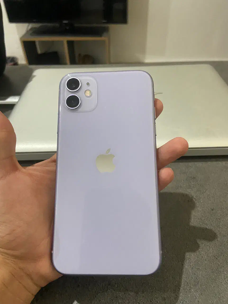 ایفون 11 نرمال دو سیم پلمپ|موبایل|شاهرود, |دیوار