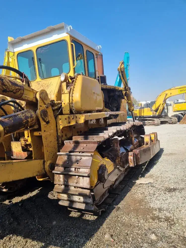 بولدوزر کوماتسو|خودرو سنگین|اسلامشهر, ملکآباد|دیوار