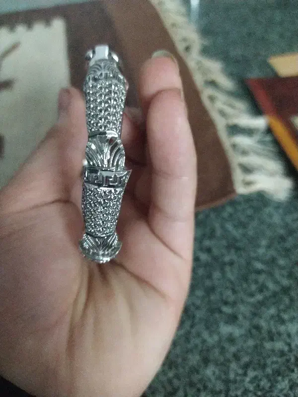 دست بند بدل|بدلیجات|قم, وادی السلام|دیوار