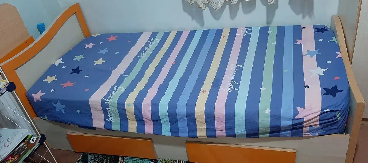 تخت و کمد نوجوان|تخت و سرویس خواب|یزد, |دیوار