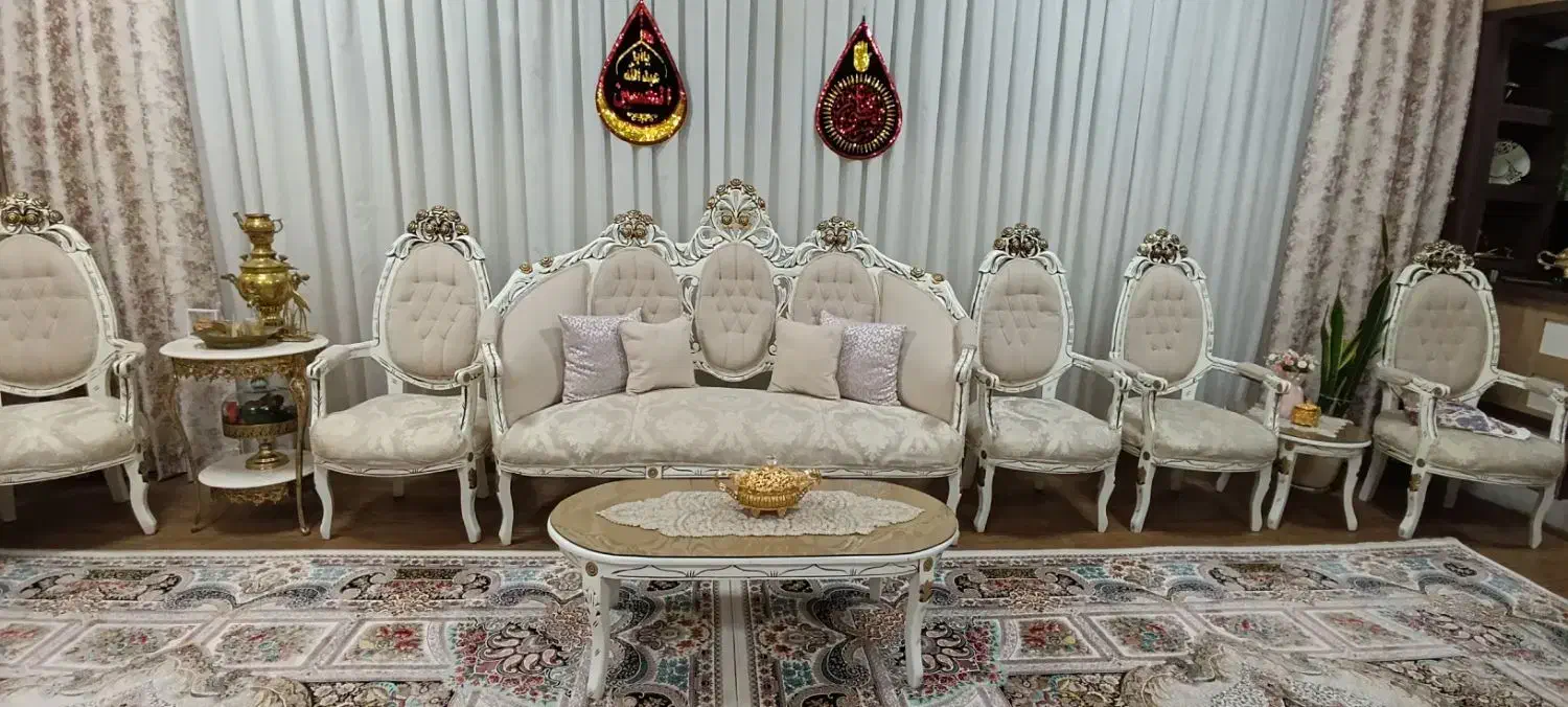 مبلمان  سلطنتی و میز عسلی و میز خاطره|مبلمان خانگی و میز عسلی|تربت‌حیدریه, آغوی|دیوار