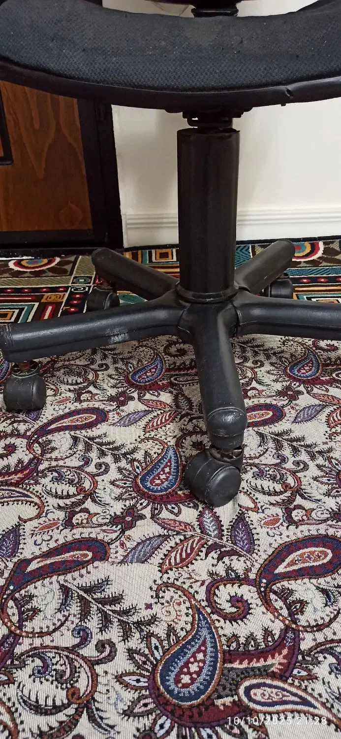 صندلی|صندلی و نیمکت|اسلام‌شهر, شهرک مهدیه|دیوار