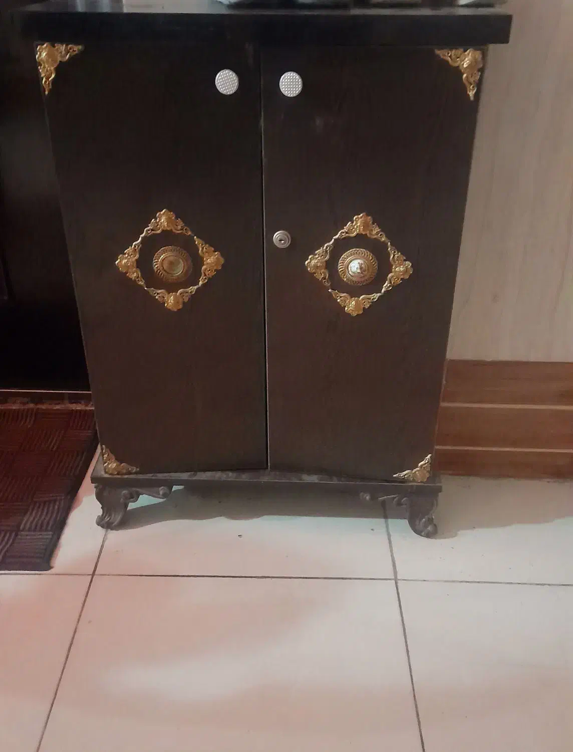 جاکفشی|جاکفشی، کمد، دراور|بهبهان, |دیوار