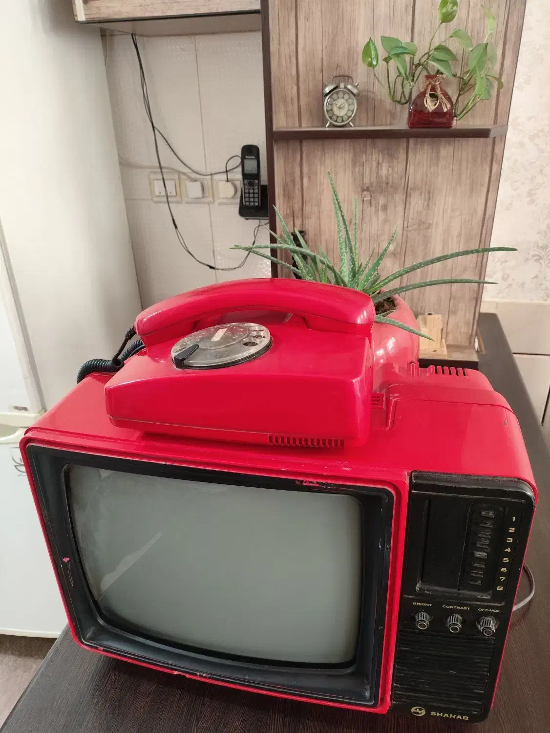 تلویزیون و تلفن|تلویزیون و پروژکتور|شهرضا, |دیوار