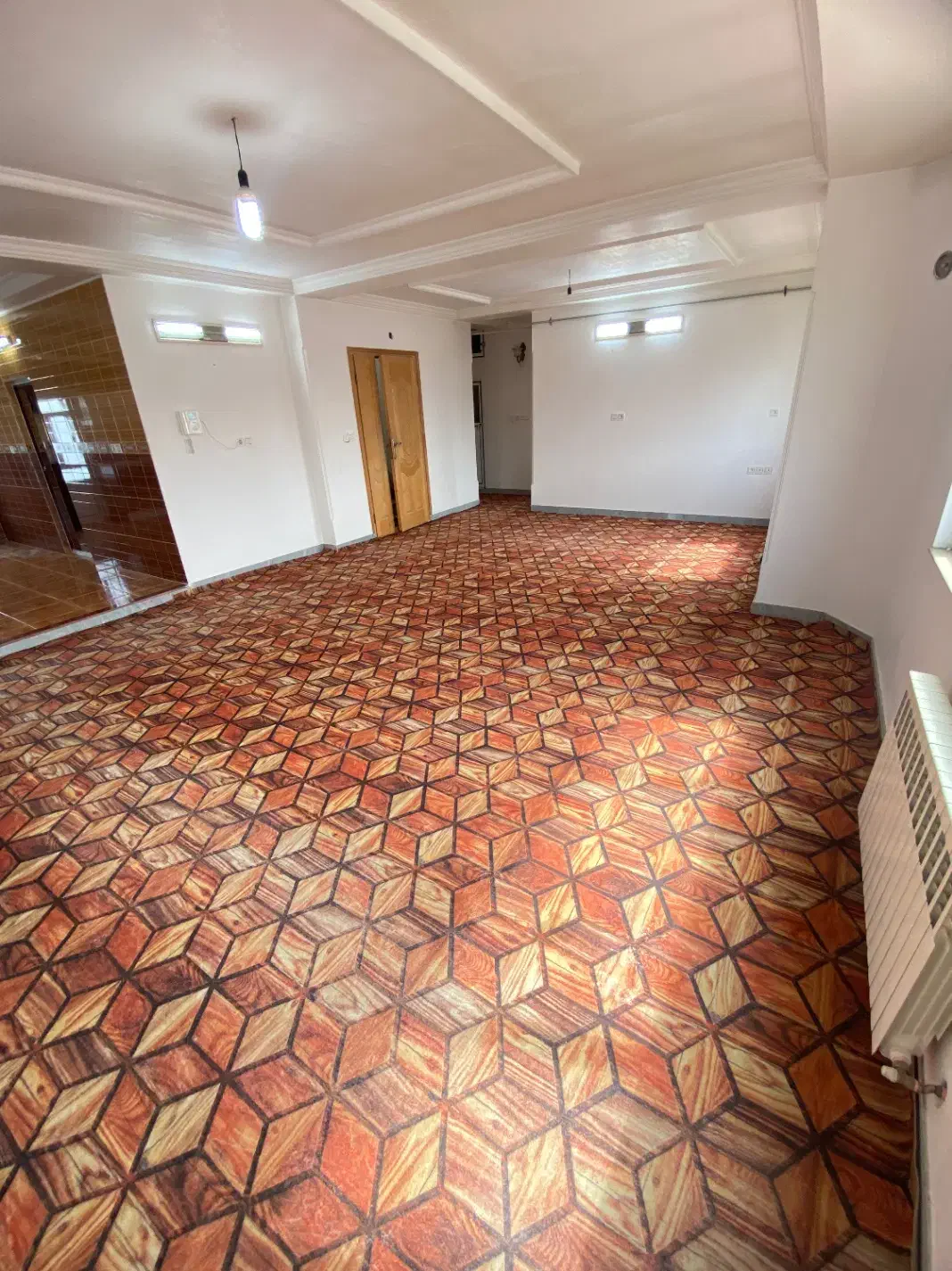 اجاره آپارتمان ۱۳۰ متر خیابان امام رضاع|اجارهٔ آپارتمان|آمل, |دیوار