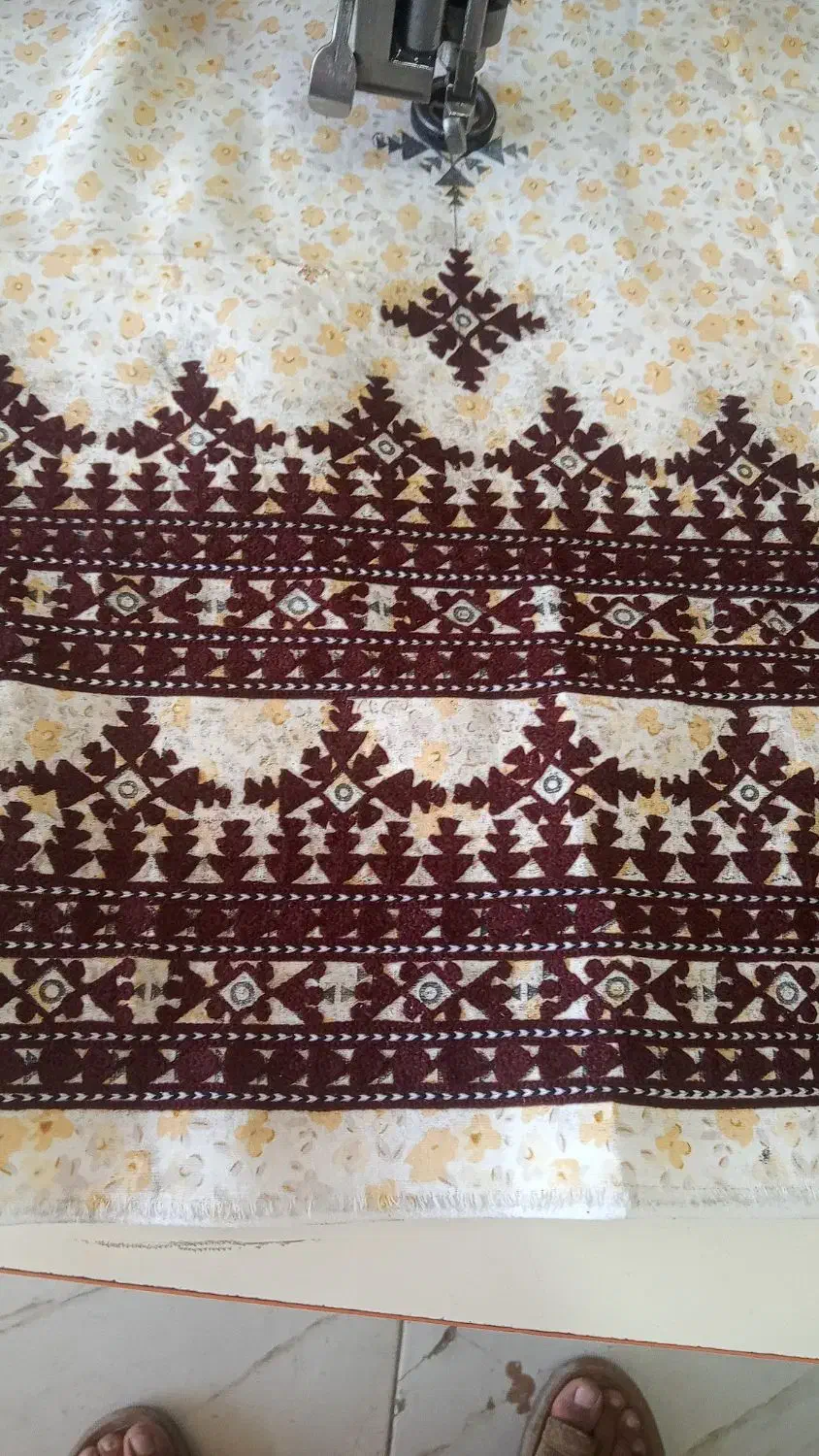 شوهاز زه|لباس|آشار, |دیوار