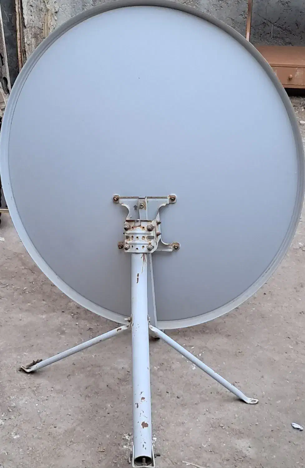 تلویزیون و آنتن|تلویزیون و پروژکتور|بندر دیر, |دیوار