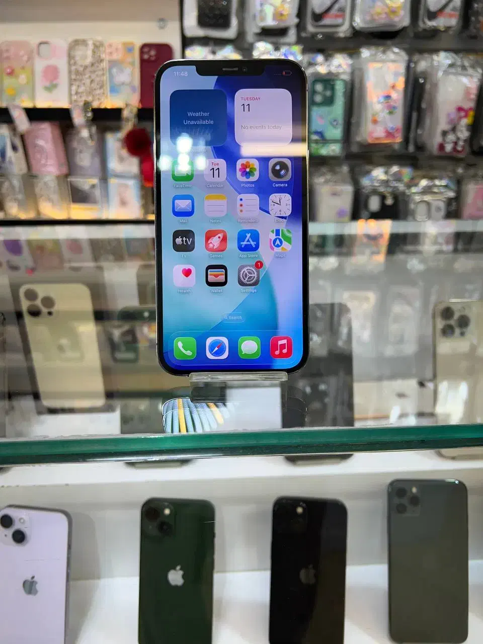 12promax درحدآکبند|موبایل|قم, چهل درخت‎|دیوار