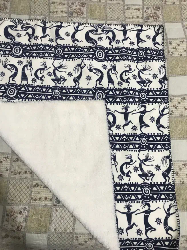 پتو نوزادی داخل پشمی نو|اسباب و اثاث بچه|قم, باجک دو|دیوار