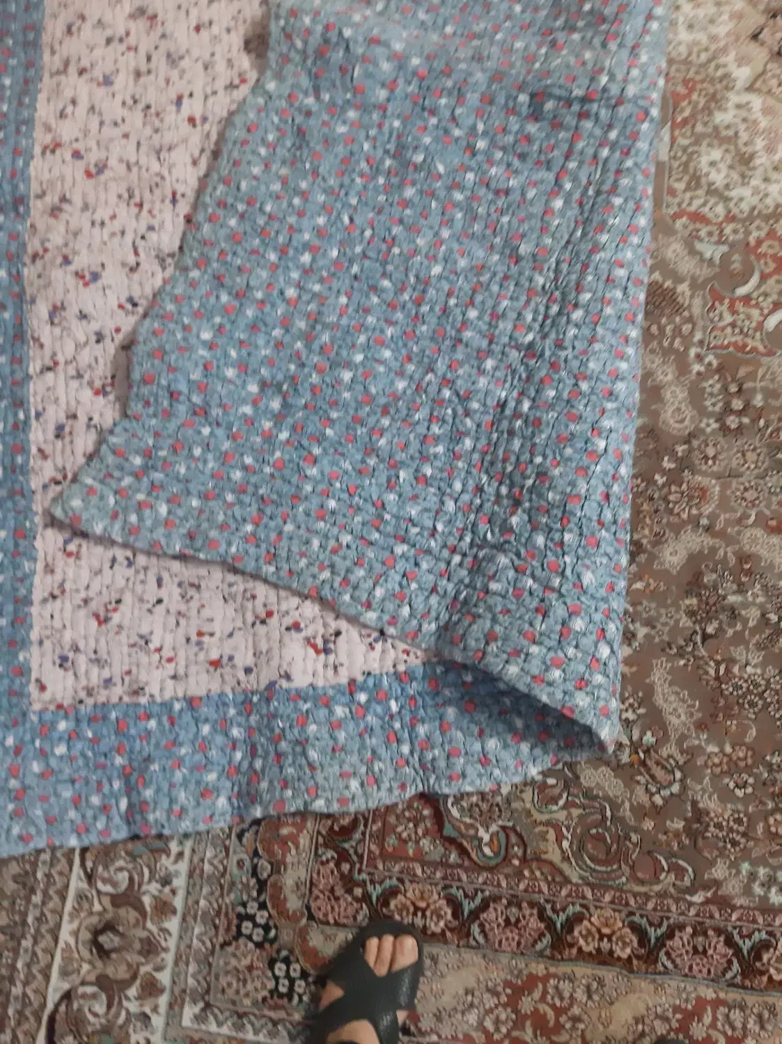 لحاف تک نفره|رختخواب، بالش، پتو|زنجان, |دیوار