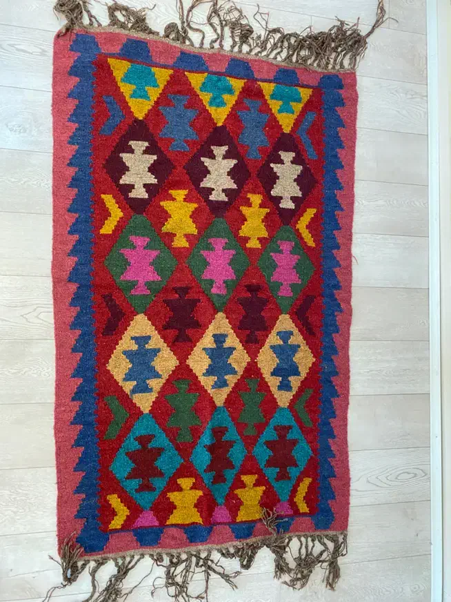 گلیم|گلیم، جاجیم، گبه|رشت, معلم|دیوار