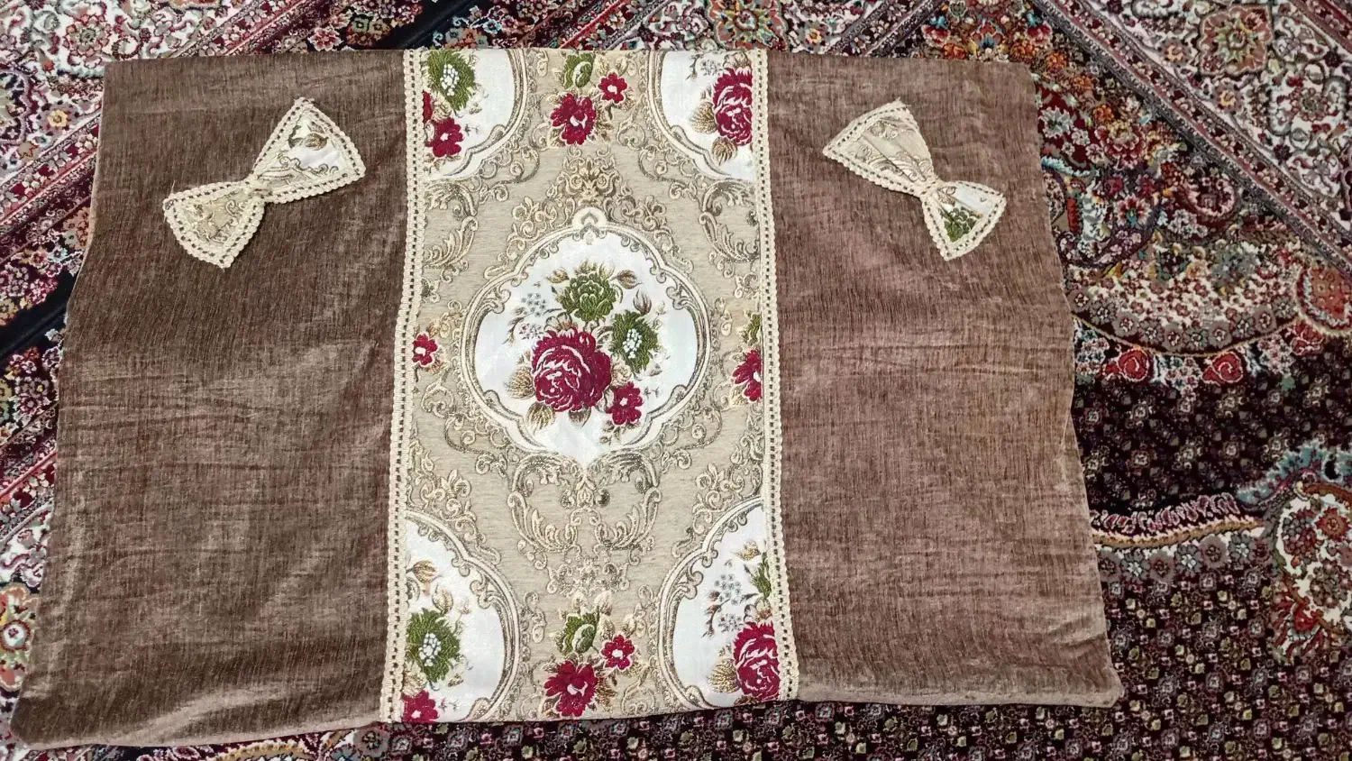 روبالشی|رختخواب، بالش، پتو|ارومیه, |دیوار