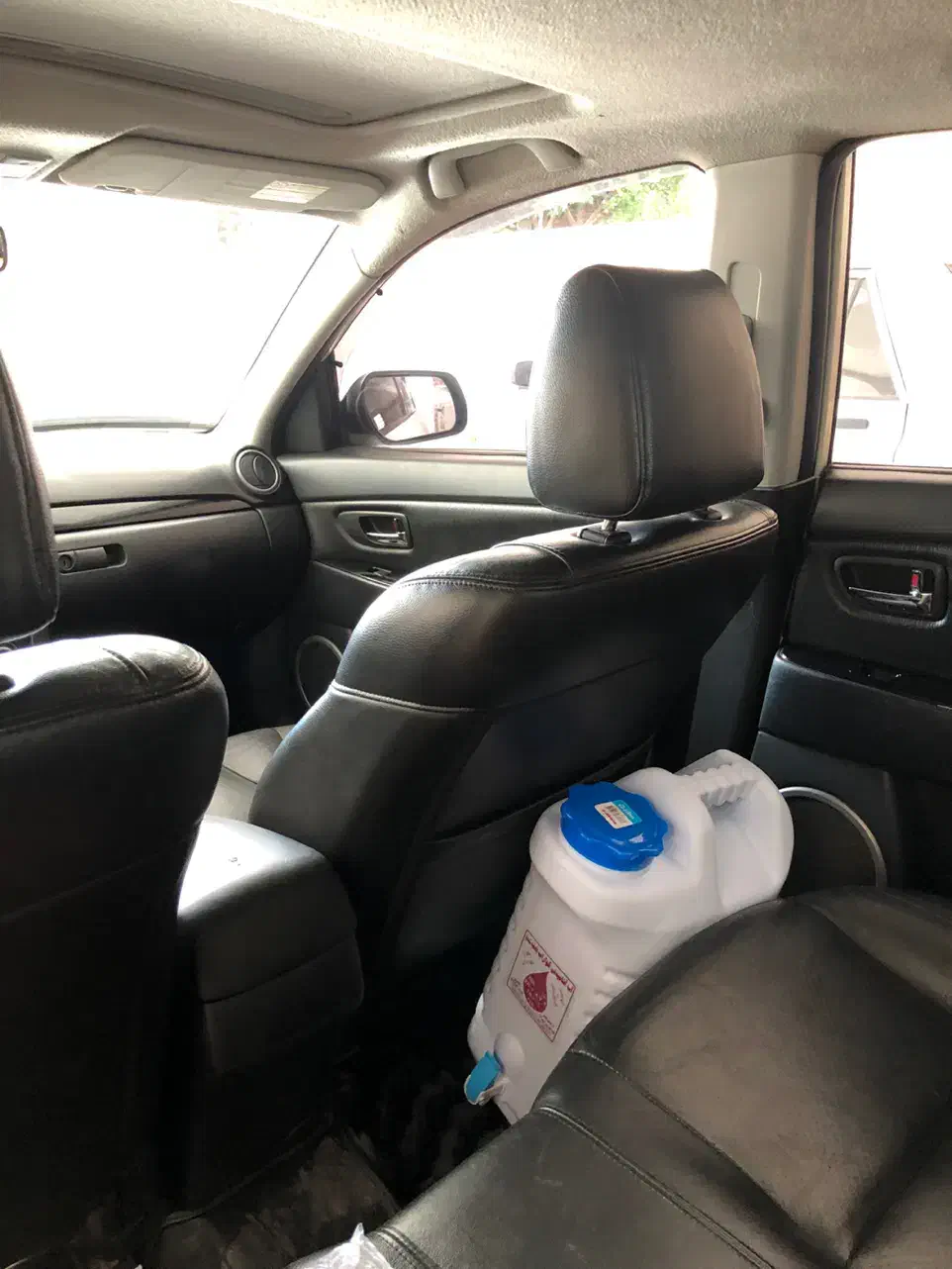 مزدا۳ سفید|خودرو سواری و وانت|کرمان, |دیوار