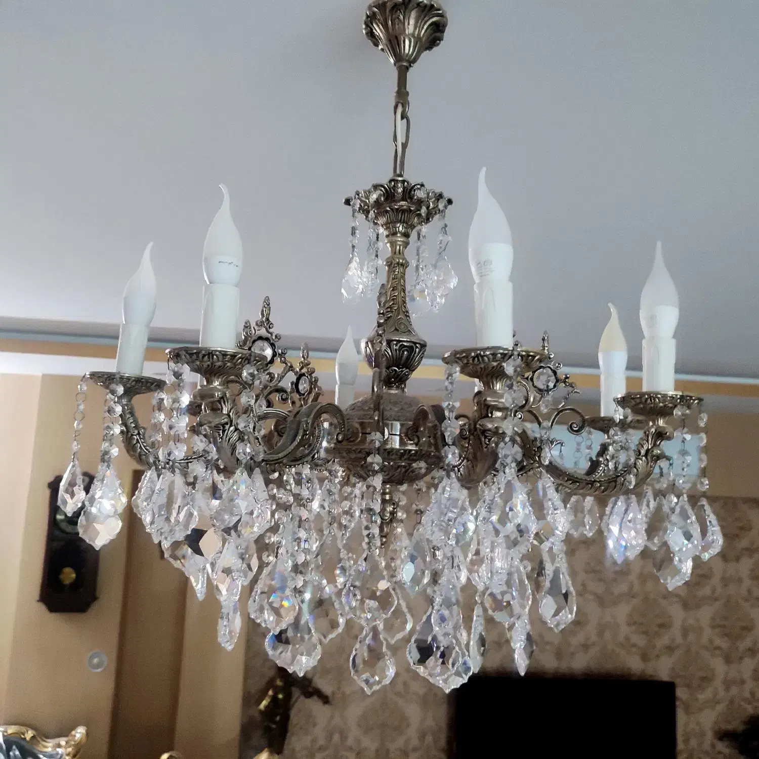 لوستر برنز نیک فرجام|لوستر و چراغ آویز|مشهد, شهید فرامرز عباسی|دیوار