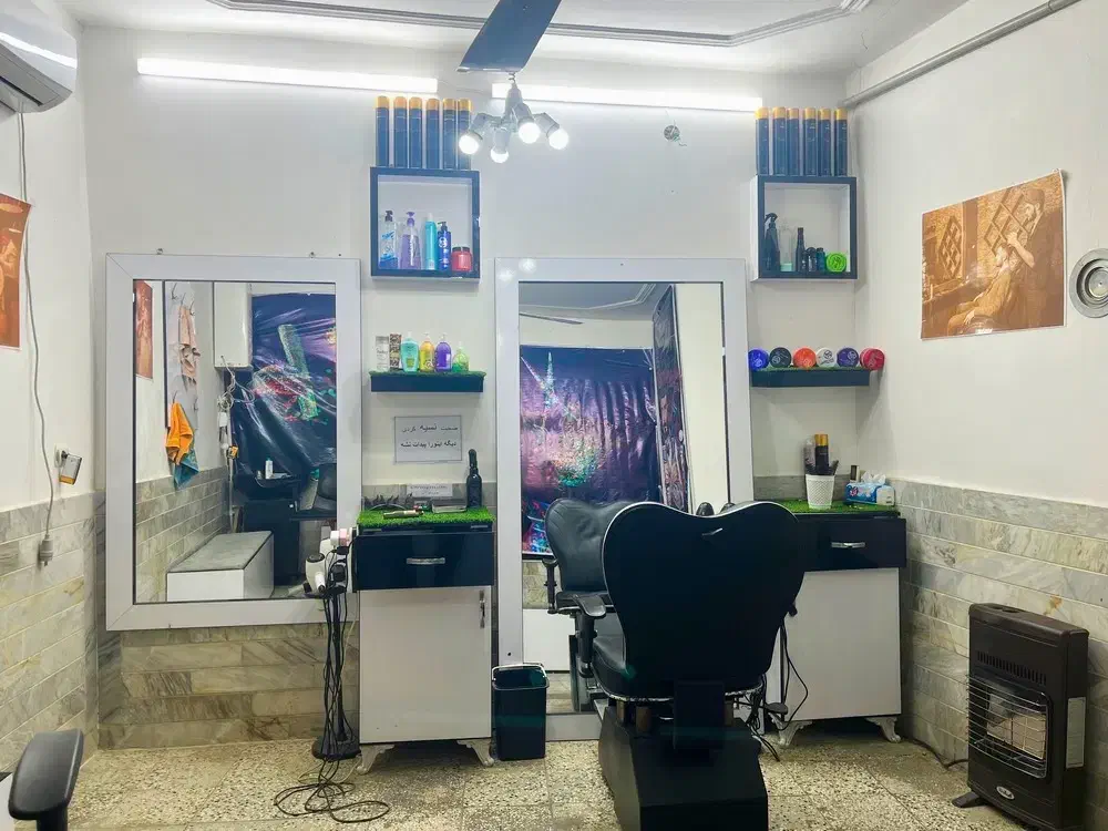 دکور ارایشگاه|آرایشگاه و سالن‌های زیبایی|دلند, |دیوار