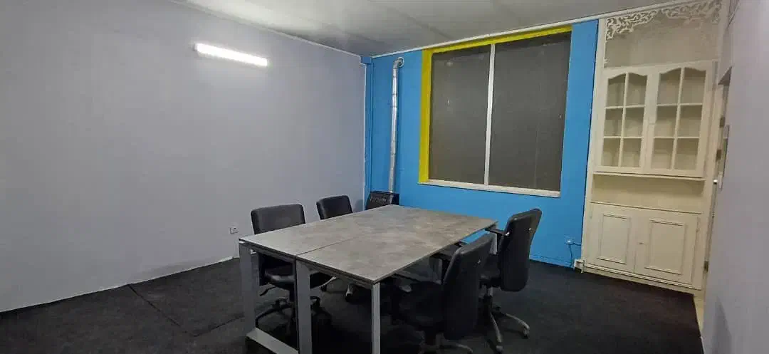 دفتر کار اختصاصی مبله بدون رهن|اجارهٔ دفتر کار، اتاق اداری، مطب|اصفهان, بهارستان (مخابرات)|دیوار