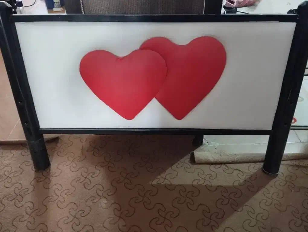 تخت خواب تک نفره فلزی|تشک تختخواب|چمران, |دیوار