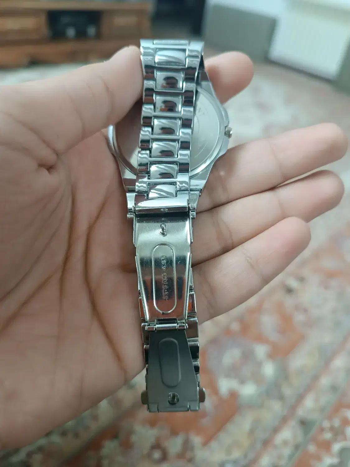 ساعت پتک فیلیپ|ساعت|بابل, |دیوار