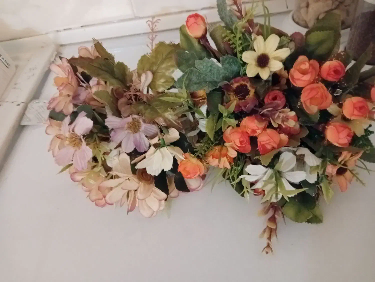 چهل شاخه گل مصنوعی. بدون عیب و تازه.|گل مصنوعی|سقز, |دیوار