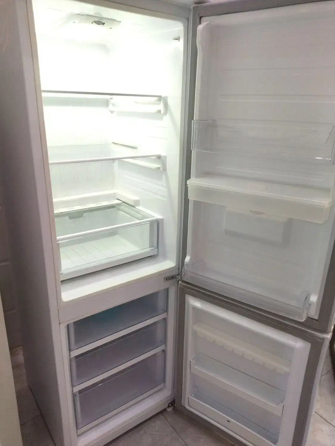 یخچال فریزر تکنو هاووس تمام فابریک بدون برفک|یخچال و فریزر|شیراز, دشت چنار|دیوار