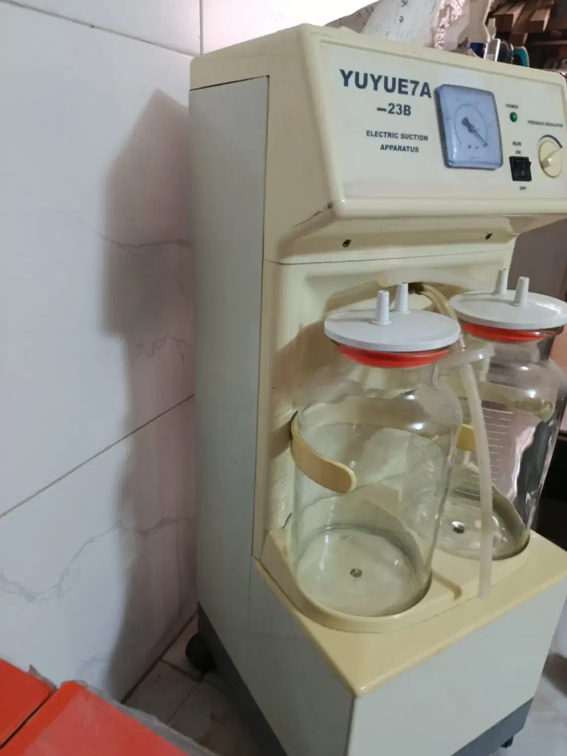 دستگاه ساکشن پایه بلند|پزشکی|کاشان, قطب راوندی|دیوار