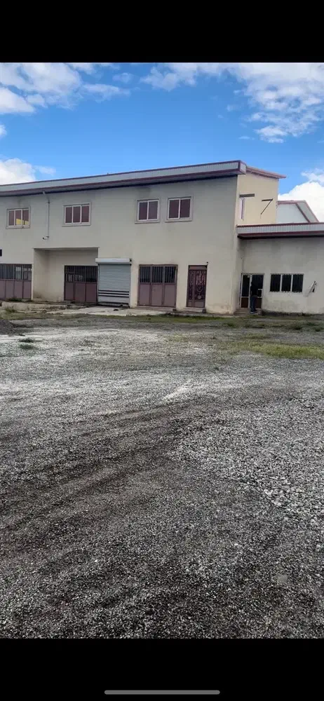 سوله صنعتی ۳۹۵۰ متر|فروش دفتر صنعتی، کشاورزی، تجاری|اهر, |دیوار