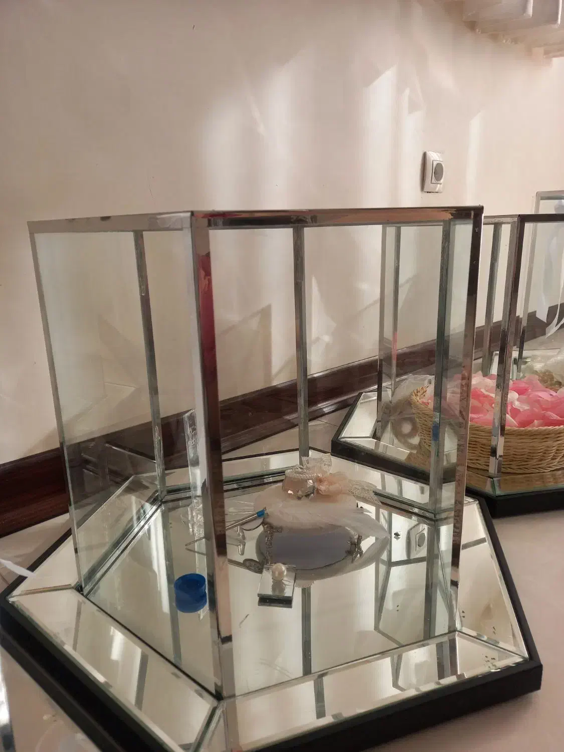 باکس شیشه ای بله برون / طبق بله برون|خدمات پذیرایی، مراسم|کرج, دولت‌آباد|دیوار