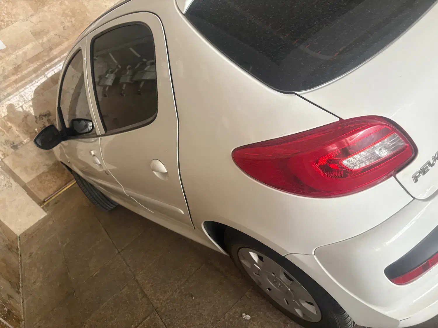 ۲۰۷ سقف فلز|خودرو سواری و وانت|اسلامشهر, شهرک مهدیه|دیوار