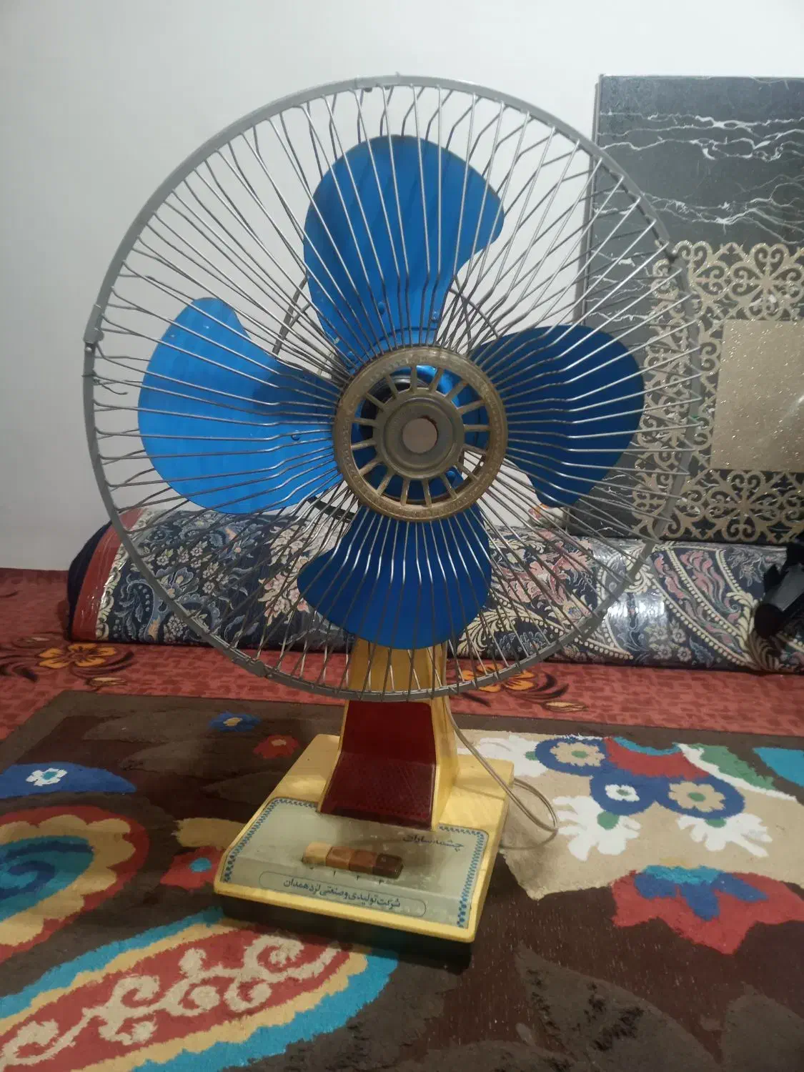 فروش پنکه قدیمی|پنکه و تصفیه‌کنندهٔ هوا|هشتگرد, فاز ۷ مهستان|دیوار