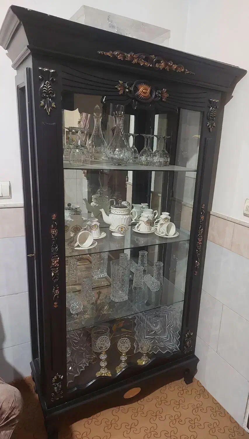 بوفه قهوه ای|بوفه، ویترین، کنسول|قم, نیروگاه|دیوار