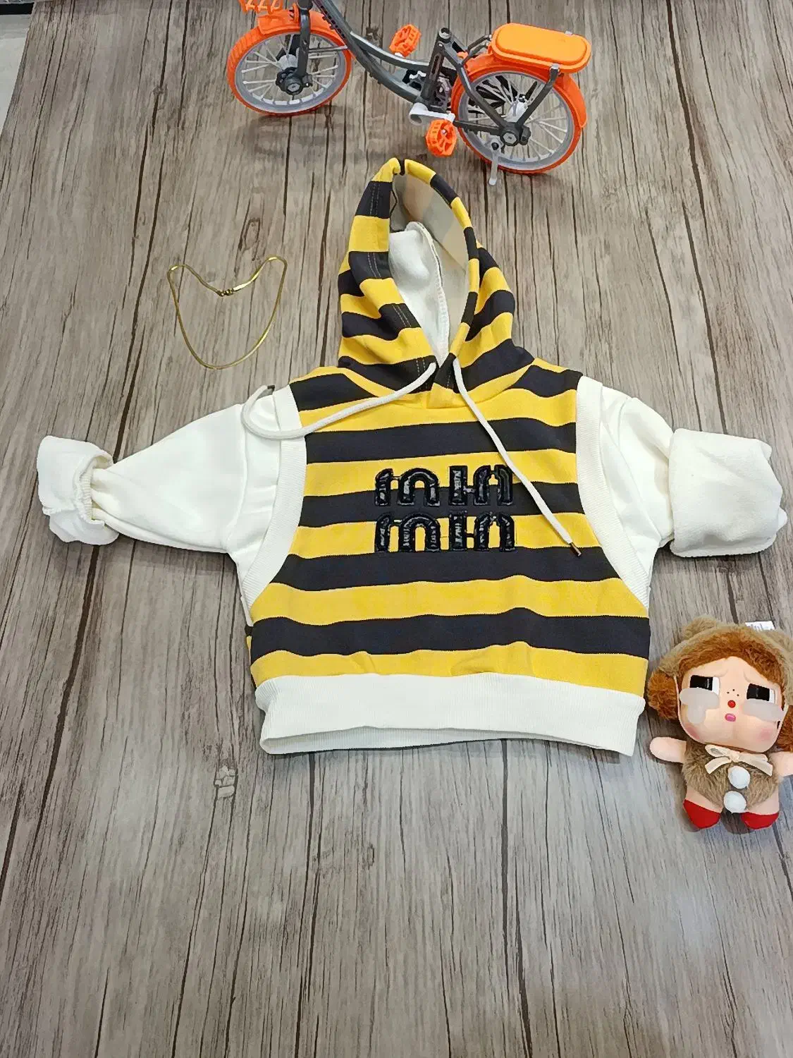 انواع لباس بچگانه.برند خارجی.فروشگاه بیبی لند|کفش و لباس بچه|همدان, |دیوار