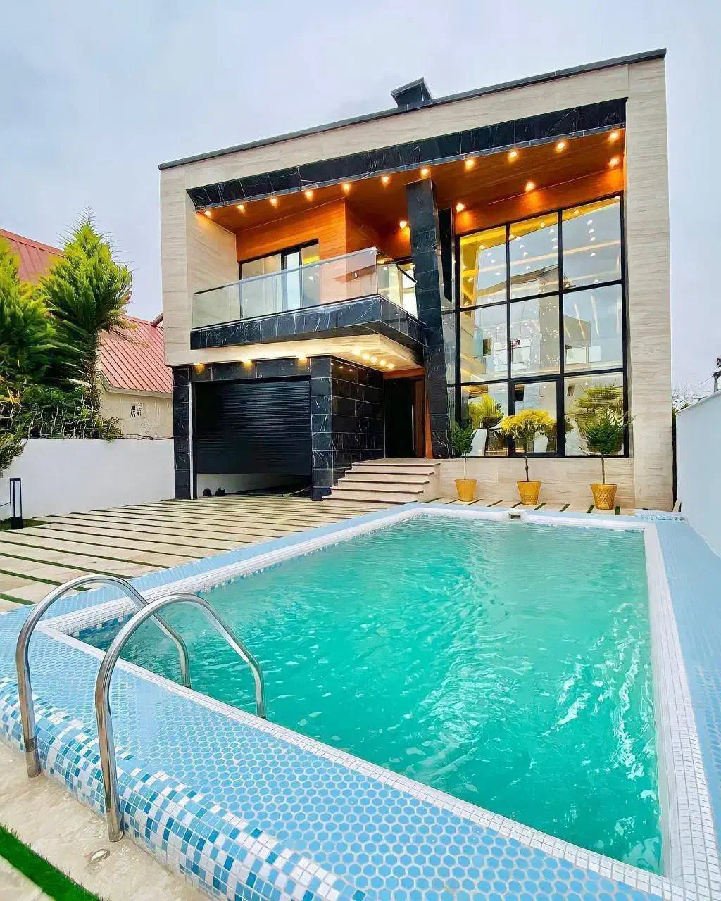 ویلا استخر دار همه چی برند|فروش خانه و ویلا|رویان, |دیوار