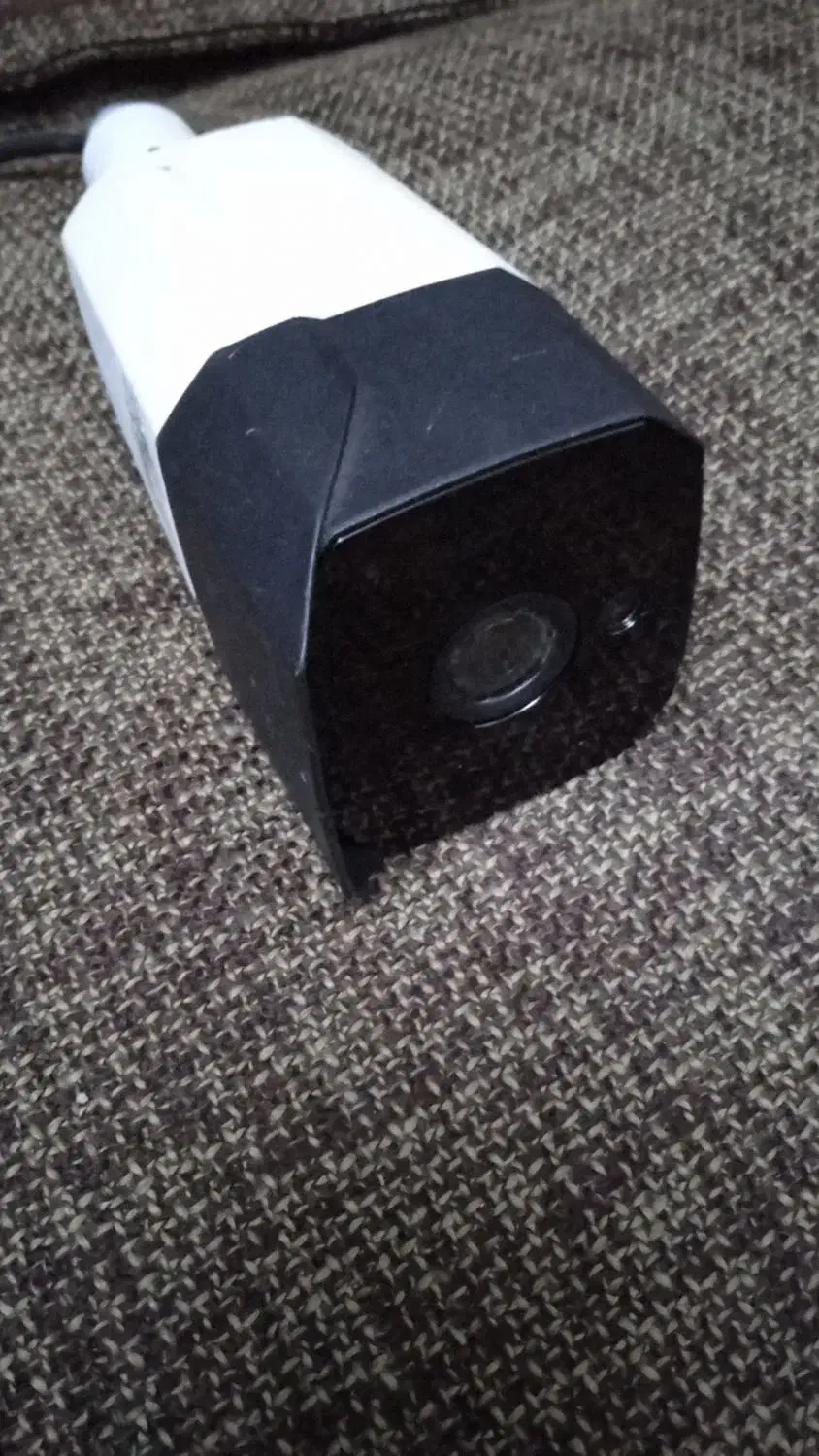 دوعدوربین ساختمان|دوربین مداربسته|پرند, فاز ۵|دیوار