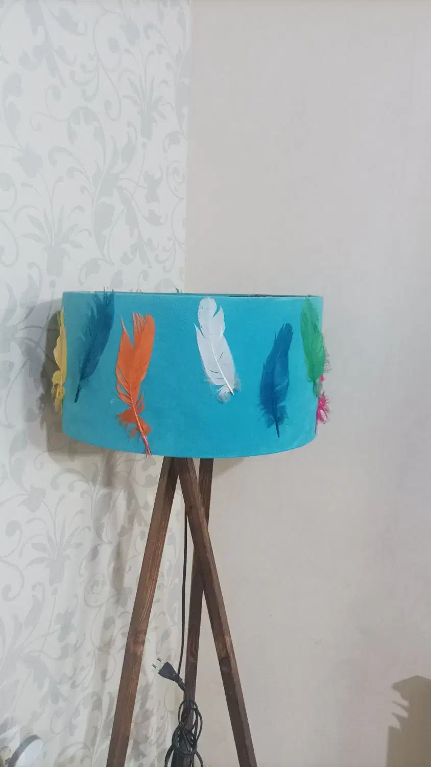 اواژر|چراغ خواب و آباژور|گلبهار, شهر جدید گلبهار|دیوار