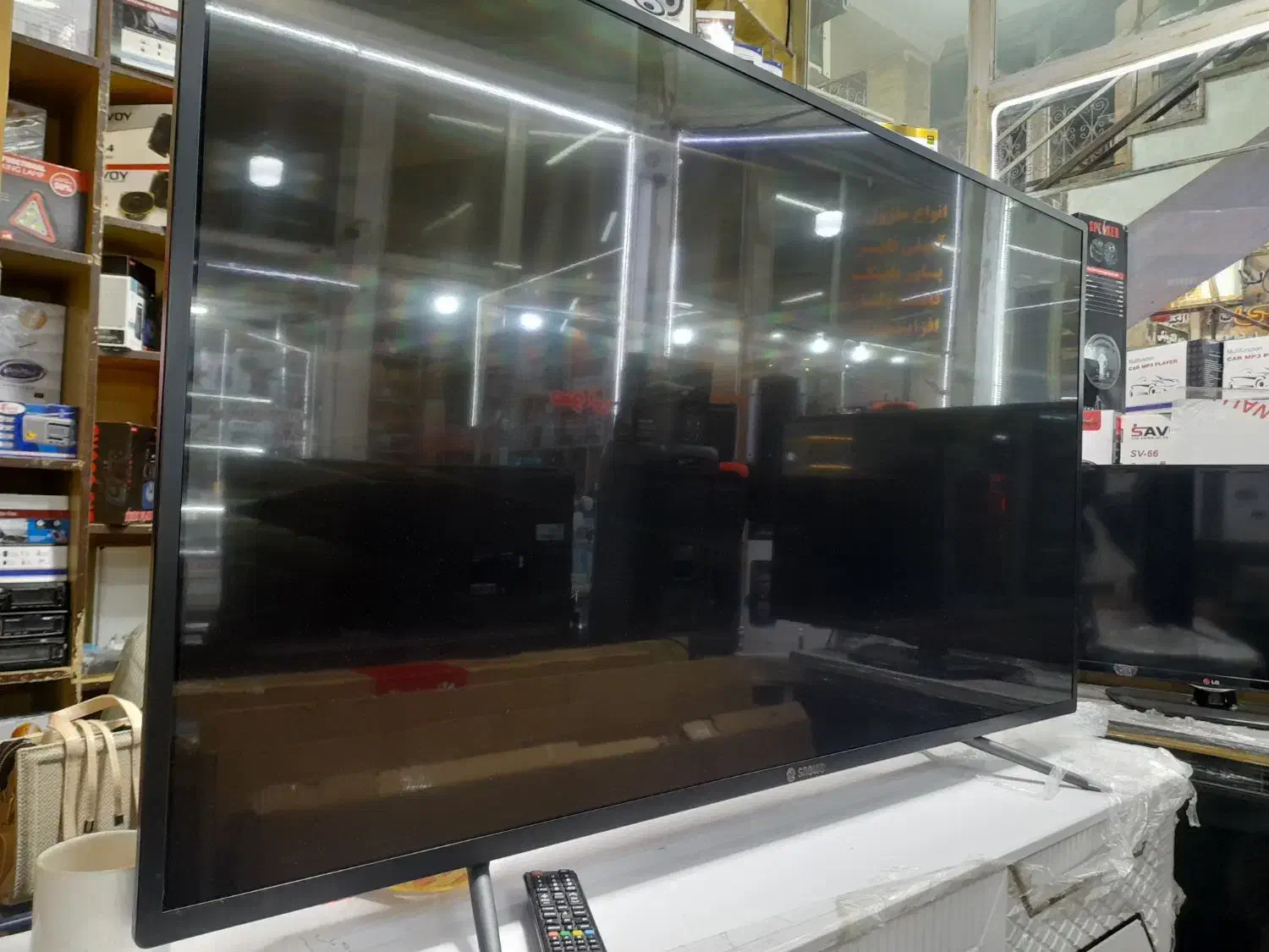 تلوزیونسرا انواع تلوزیون صفروکارکزده|تلویزیون و پروژکتور|مرند, |دیوار