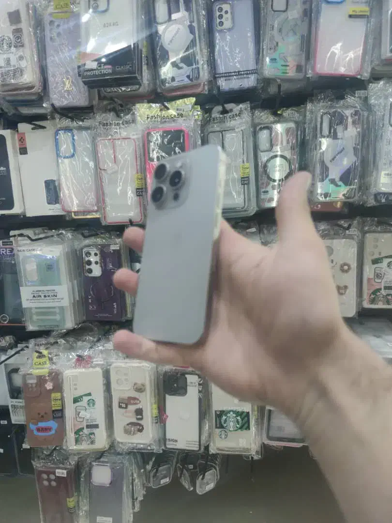 iphone 15 pro|موبایل|تهران, فلسطین (میدان انقلاب)|دیوار