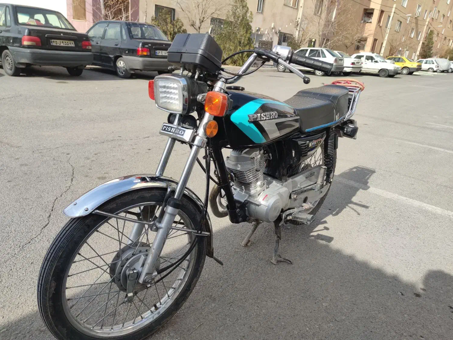 هندا ۱۲۵ پیشرو|موتورسیکلت|پرند, فاز ۶|دیوار