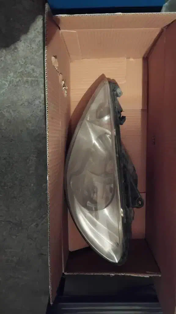 چاغ جلو ماشین۲۰۶|قطعات یدکی و لوازم جانبی|تهران, مدائن|دیوار