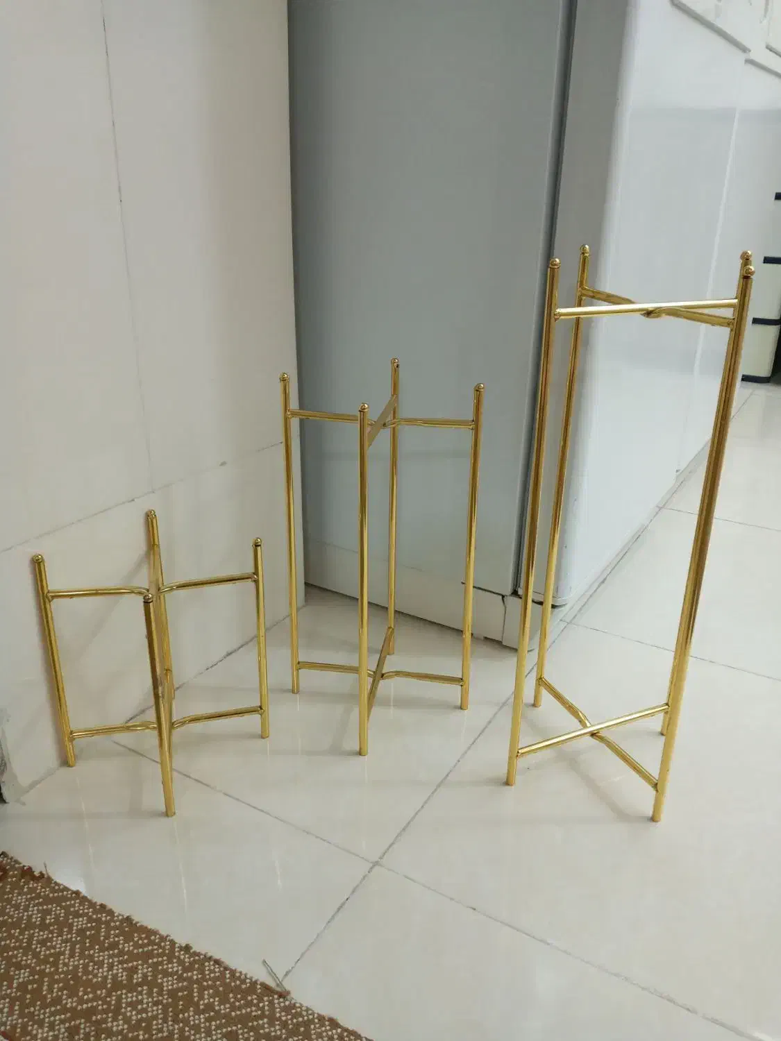 پایه گلدان|گل و گیاه طبیعی|سنقر, |دیوار