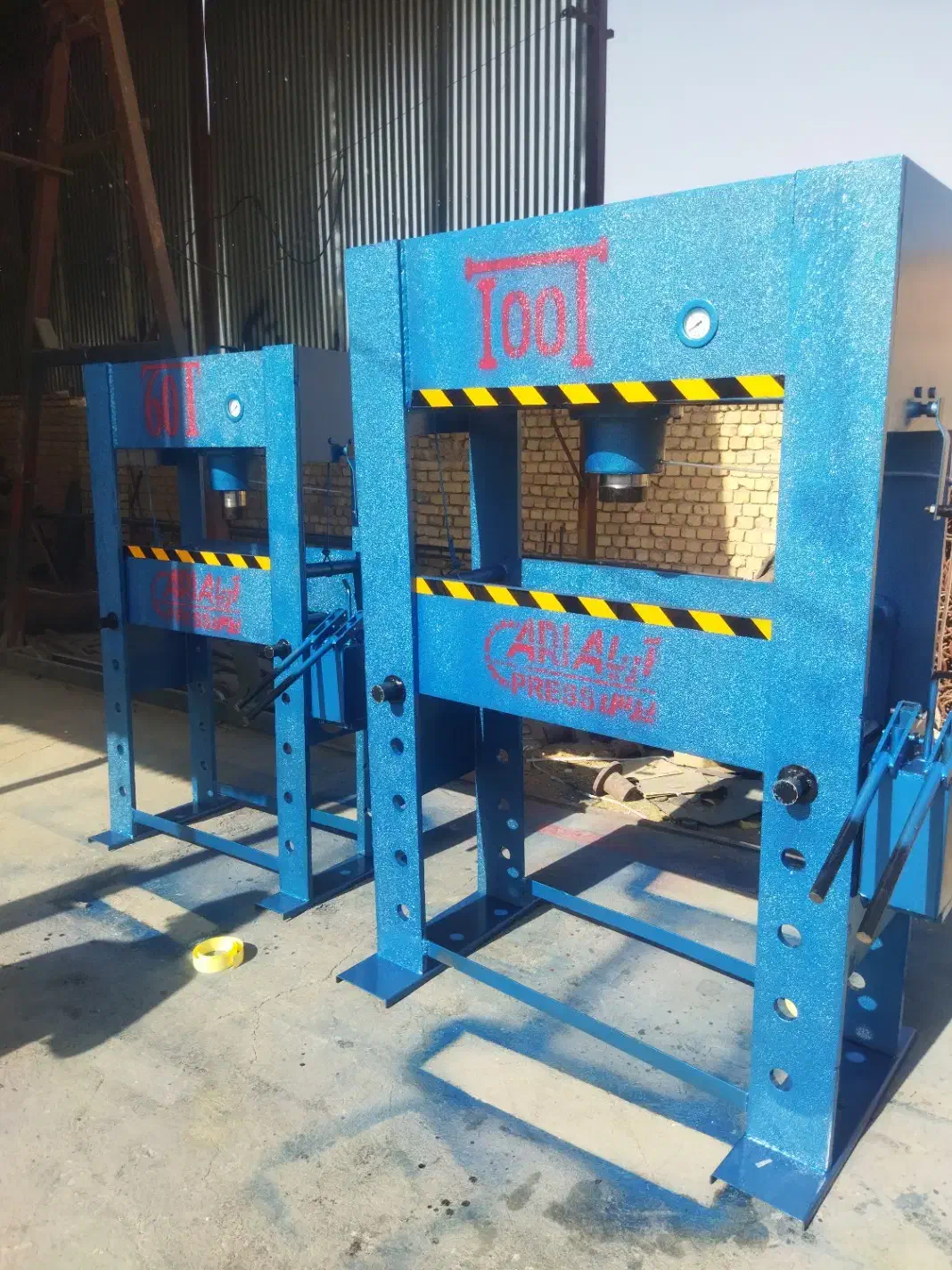 تولید پرس های هیدرولیک دستی وبرقی|ماشین‌آلات صنعتی|اصفهان, هوانیروز|دیوار