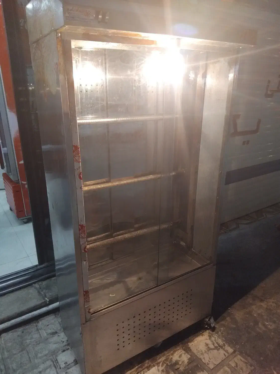 فر بریان نو سه شعله|کافی‌شاپ و رستوران|کرمان, |دیوار