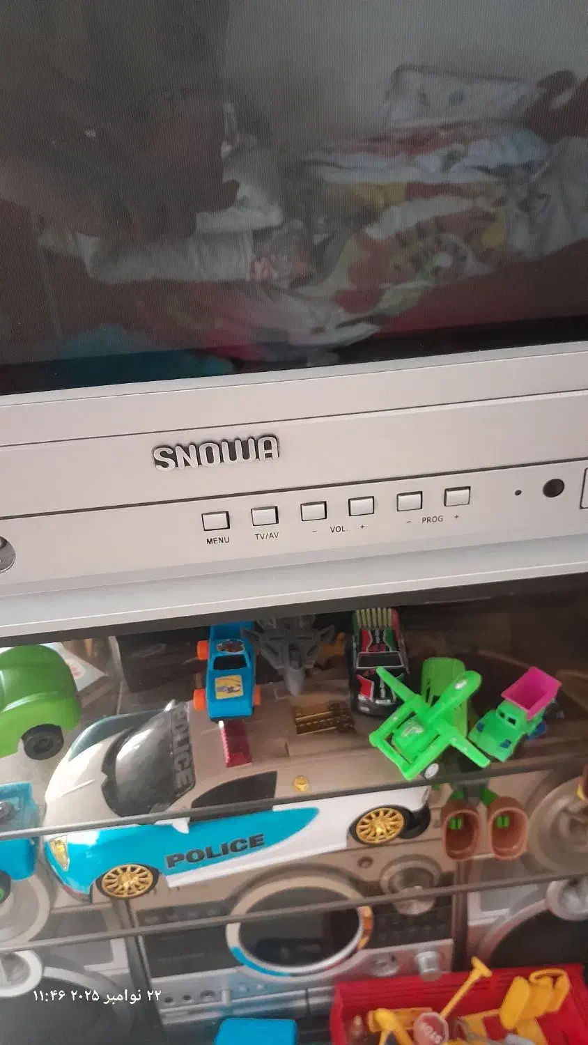 تلویزیون،با میز و ضبط|تلویزیون و پروژکتور|اصفهان, شاهد|دیوار