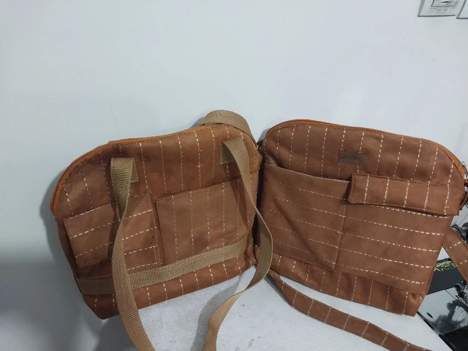 ۳عدد کیف دوشی زنانه|کیف، کفش، کمربند|صدرا-فارس, فاز ۱|دیوار