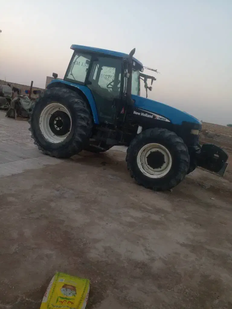 تراکتور نوهلند 84|خودرو سنگین|حمیدیه, |دیوار