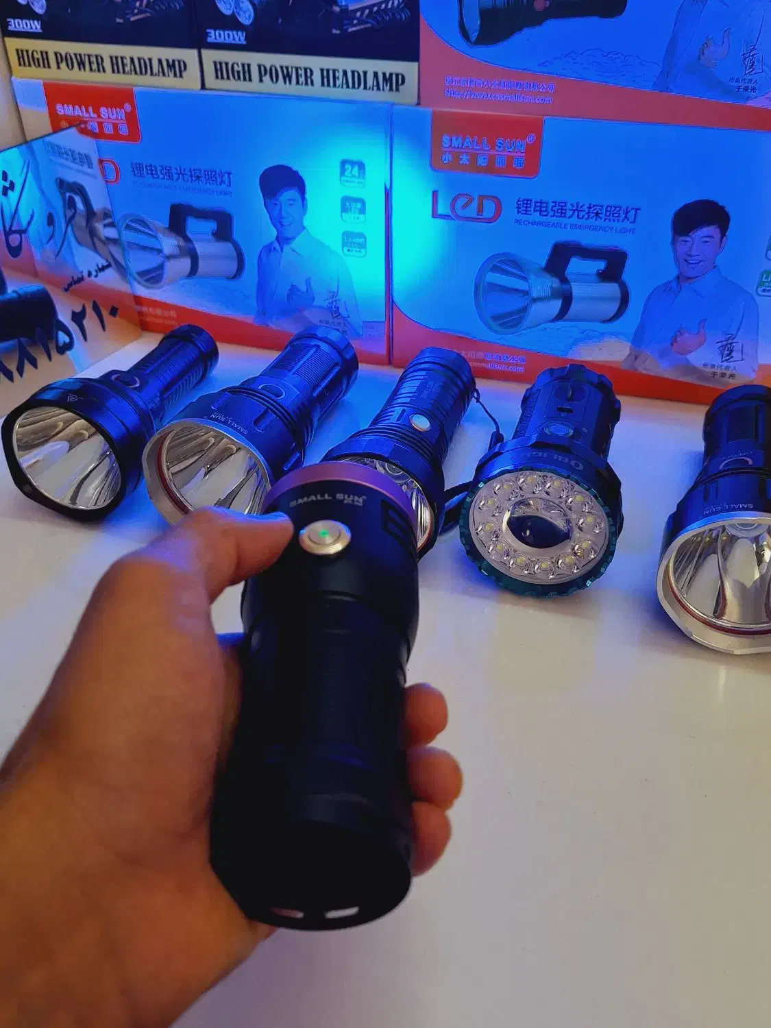 چراغ قوه ماورابنفش تشخیص رنگ خودرو کارشناسی|کوهنوردی و کمپینگ|تهران, بازار|دیوار