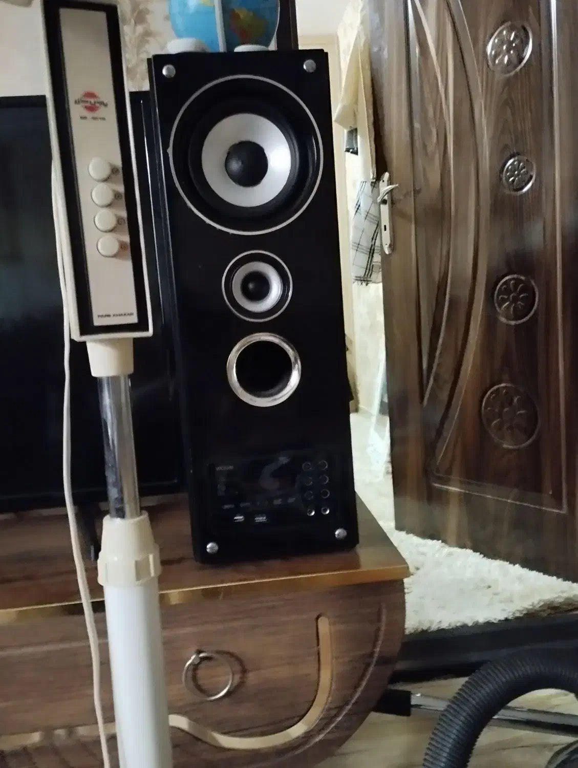 دوعددبانداسپیکر فلش خور|سیستم صوتی خانگی|تبریز, |دیوار