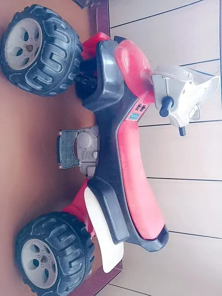 موتور چهارچرخ|اسباب‌بازی بچه|بهشهر, |دیوار