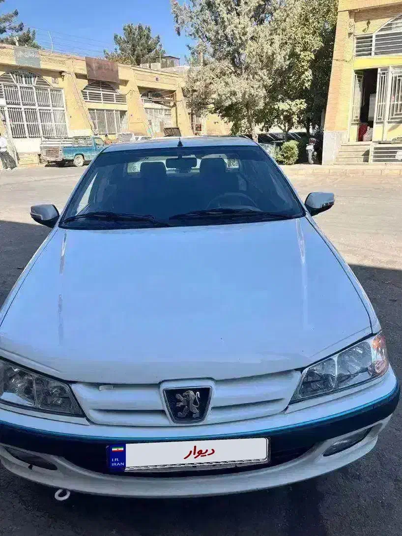 پژو پارس سفید ۹۳ xu7|خودرو سواری و وانت|اصفهان, ملکشهر|دیوار