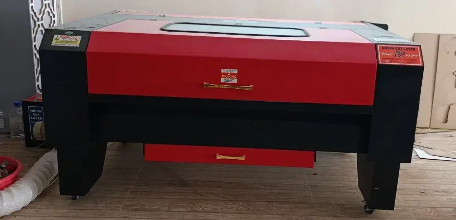 لیزر co2ریلواگن ۱۵۰×۹۰|ماشینآلات صنعتی|اصفهان, بهارستان (مخابرات)|دیوار