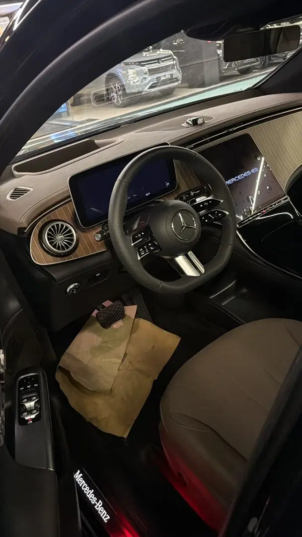 بنز EQE 500 SUV مدل 2025|خودرو سواری و وانت|تهران, حکمت|دیوار
